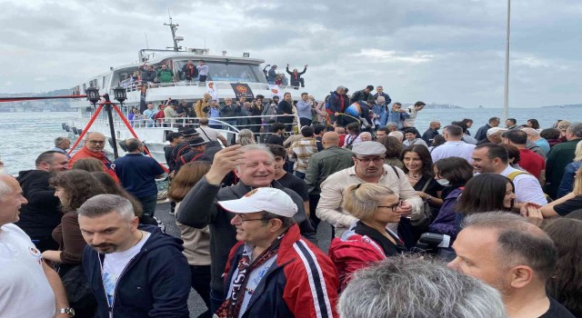 Kabataş Lisesinde geleneksel pilav günü etkinliği
