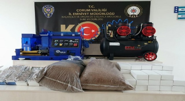 Kaçak sigara üretimi yapılan depoya polisten baskın