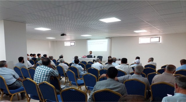 Kahtada Yaz Kuran Kursu Eğitim Semineri düzenlendi