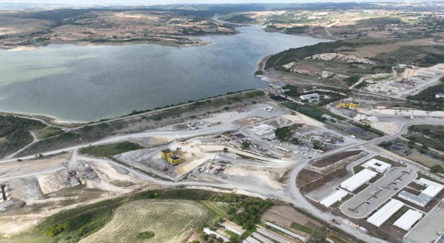 Kanal İstanbul Projesinin ilk köprüsü yükseliyor