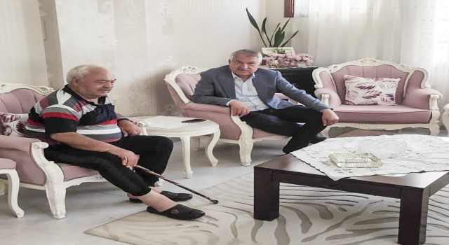 Karalar: “Eli öpülesi gazimize saldırı kabul edilemez”