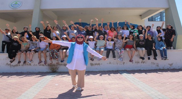 Karamanlı 440 öğrenci düzenlenen deniz kampından döndü
