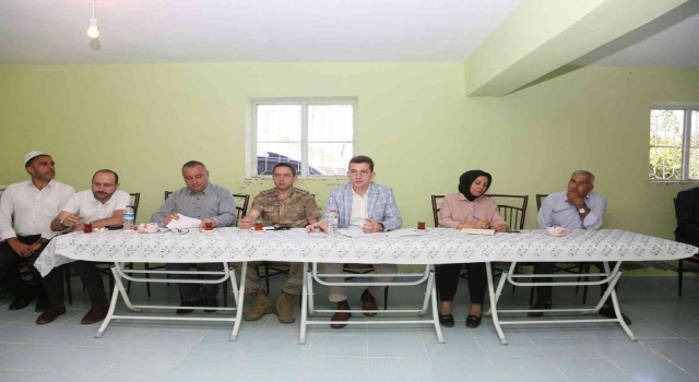 Kaymakam Kaptanoğlu vatandaşlarla bir araya geldi