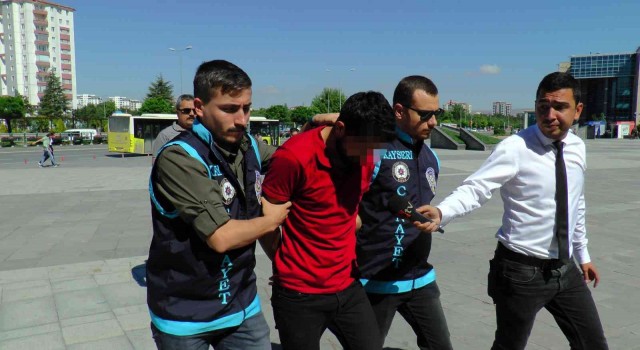 Kayseride dehşete düşüren cinayetle ilgili 3 kişi adliyeye sevk edildi