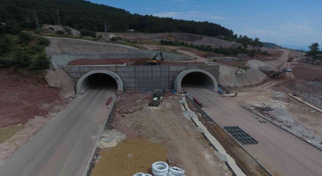 Kazdağlarından geçen Assos ve Troya Tünellerinin Ağustos ayında açılması bekleniyor