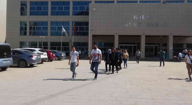 Kiliste eşini döverek öldüren zanlı ilk kez hakim karşısına çıktı