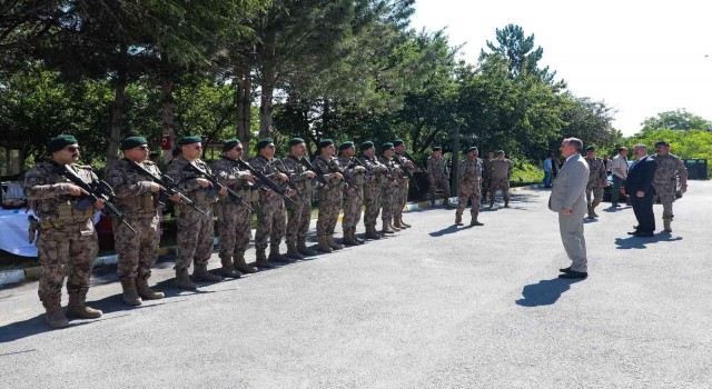 Konya PÖH timleri törenle Suriyeye uğurlandı