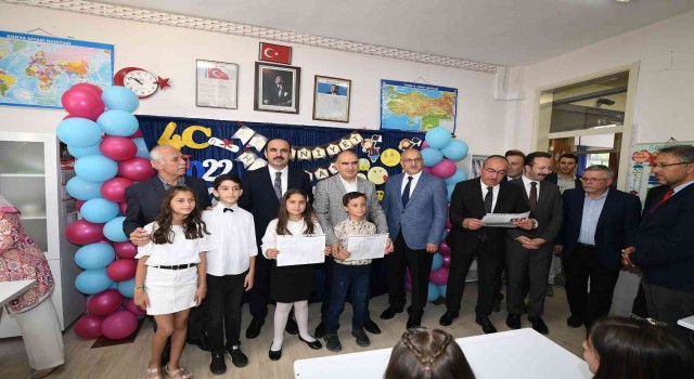 Konyada 471 bin 20 öğrenci karne heyecanı yaşadı