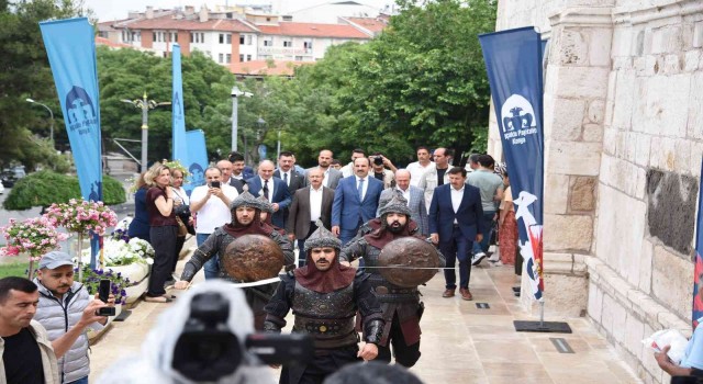 Konyanın başşehir oluşunun 925. yılı kutlamaları başladı