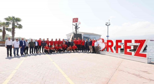 Körfezli pehlivanlar Kırkpınara uğurlandı