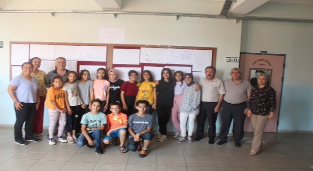 Köyceğizde öğrenciler karikatür atölye çalışması yaptı