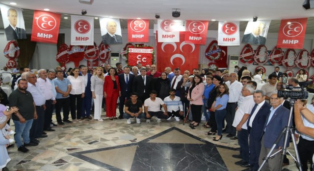Kozanda MHPye 350 kişi katıldı