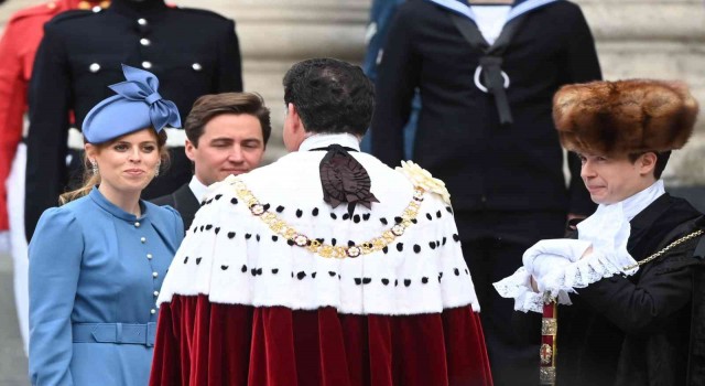 Kraliçe Elizabeth St. Paul Katedralindeki törene katılmadı