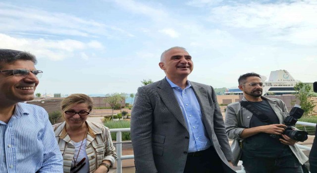 Kültür ve Turizm Bakanı Ersoy, Hafıza Mekanları, Müzeler: Mimari ve Sergileme adlı sergiyi gezdi