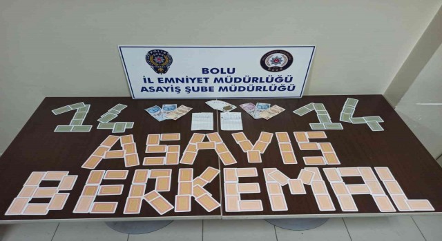 Kumar oynarken yakalanan 12 kişiye 21 bin 828 lira ceza