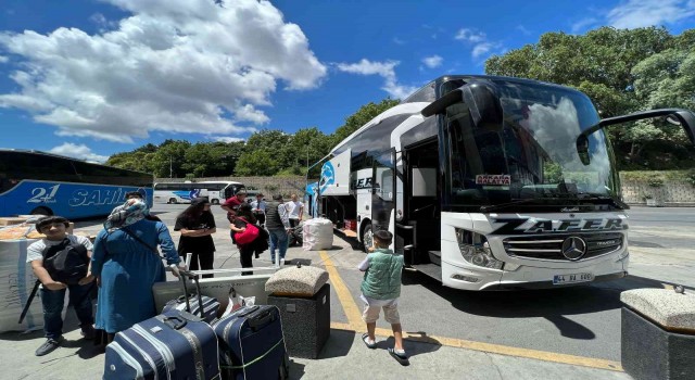 Kurban Bayramı öncesi otogarda hareketlilik başladı