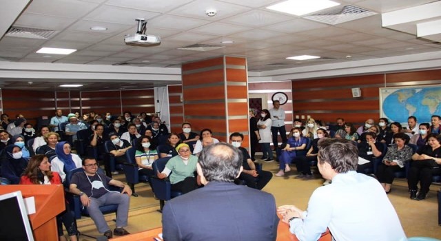 Kütahya Evliya Çelebi Hastanesinin Kalite Standartları Değerlendirme başarısı