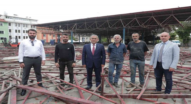 Kütahyada Merkez Pazar Yeri yenileniyor