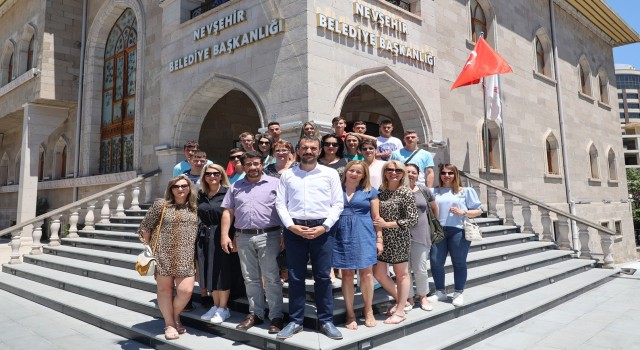 Makedonya ve Romanyadan gelen ziyaretçiler Kayaşehirde