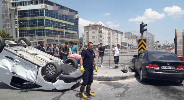 Malatyada trafik kazası: 3 yaralı