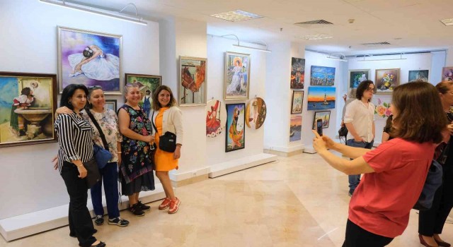 Maltepeli kadınlardan ‘Paletten Tuvale Yolculuk
