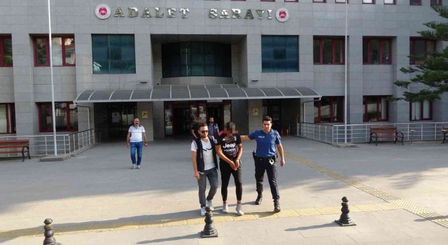 Manavgatta silahlı yağma suçundan 2 tutuklama