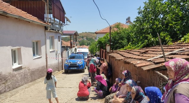 Manisada vahşet: Karı koca bıçaklanarak öldürülmüş halde bulundu