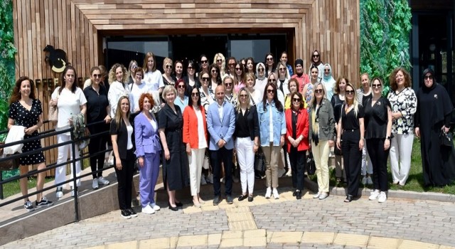 Marmaradaki kadın girişimciler, Hersek Lagününde buluştu