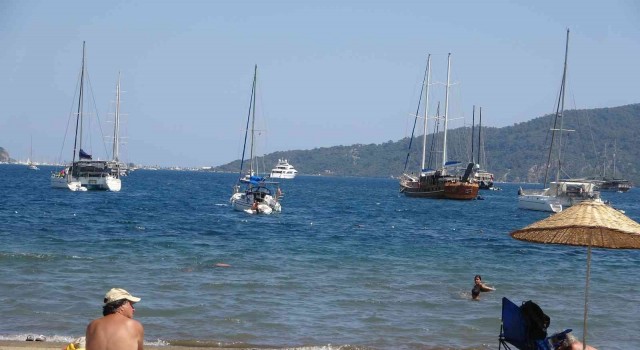 Marmariste, denizi tekneler kapladı