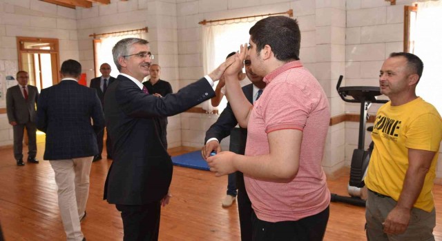 MEB Bakan Yardımcısı Yılmaz, Denizlide incelemelerde bulundu