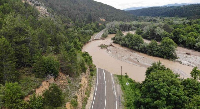 Mengende selin yıkıcı etkisi havadan görüntülendi