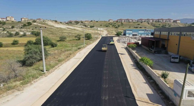 Merkezefendide yol çalışmaları aralıksız devam ediyor