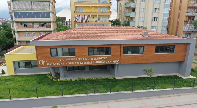 Merkezefendiye yeni kreşler kazandırılıyor