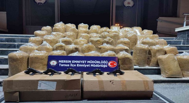 Mersinde 5 tabanca ve 290 kilo kaçak tütün ele geçirildi