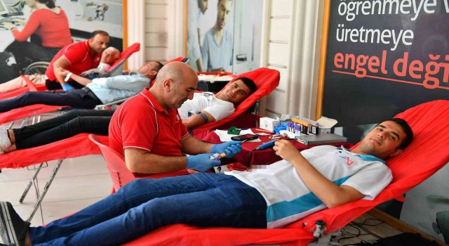 Mersinde kan bağışına destek