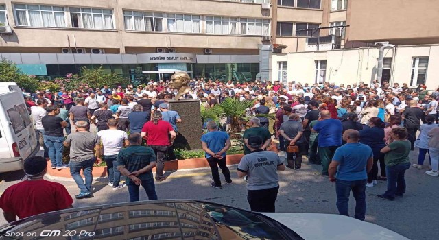Mesai arkadaşlarına son görevlerini yerine getirdiler