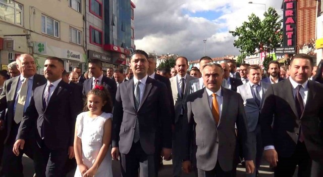 MHPli İsmail Özdemir: Teröristlerin amacı 4 parçalı sözde bir devleti hayata geçirmek”
