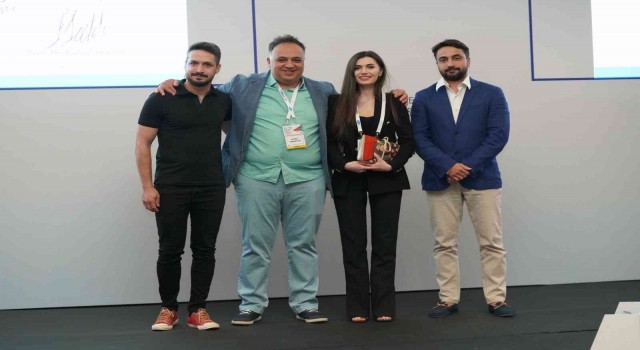 Mikrocerrahide Akdeniz Üniversitesine ödül