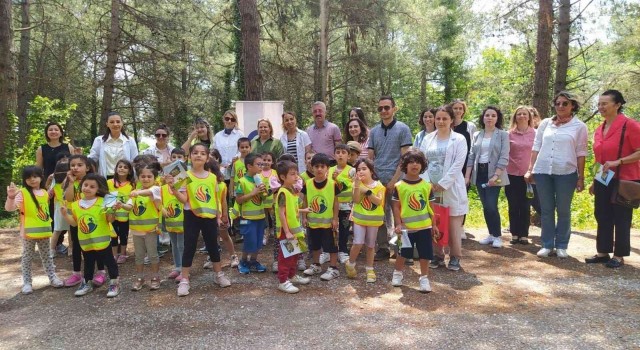 Minikler doğaya tohum bıraktı