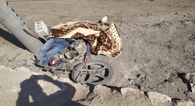 Motosikletiyle kaza yapan sürücü hayatını kaybetti