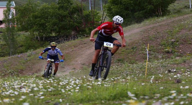 MTB Cup Olimpik Dağ Bisikleti yarışları nefes kesti