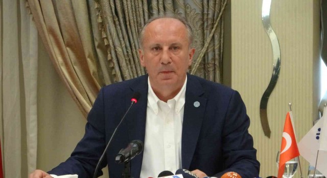 Muharrem İnce Diyarbakırda CHPyi topa tuttu