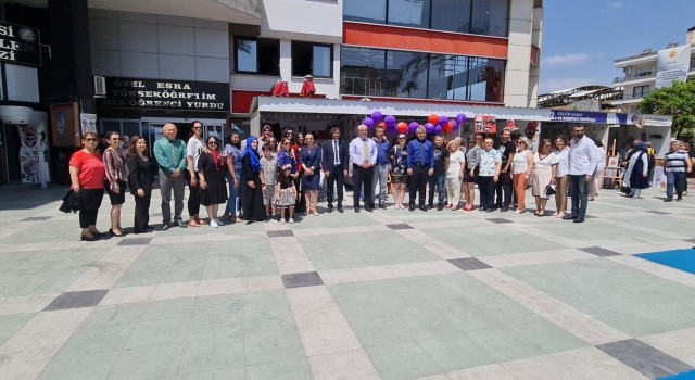 Nazillide HEM kursiyerlerinden yıl sonu defilesi ve sergisi