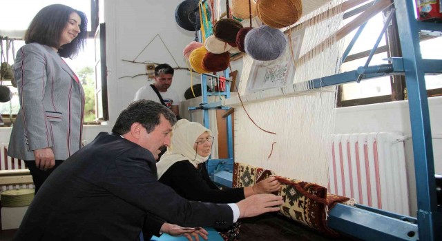 ‘Nesilden Nesile El Sanatları sergisi