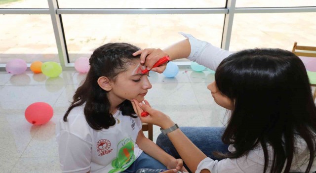 NEVÜ Öğrencilerinden ‘Mutlu Çocuk Festivali