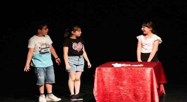 Nilüfer atölyelerinde yılsonu etkinlikleri