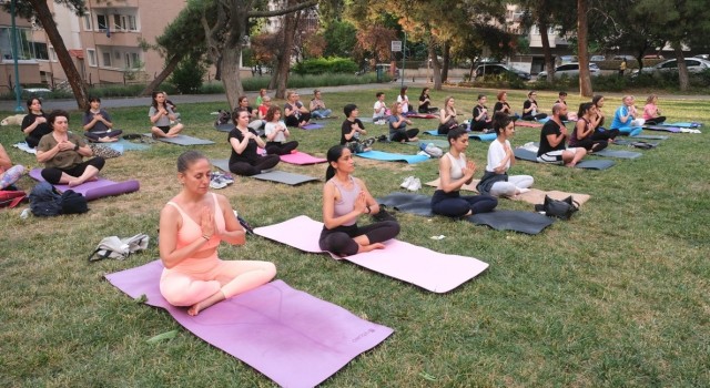 Nilüferde yoga eğitimleri başladı