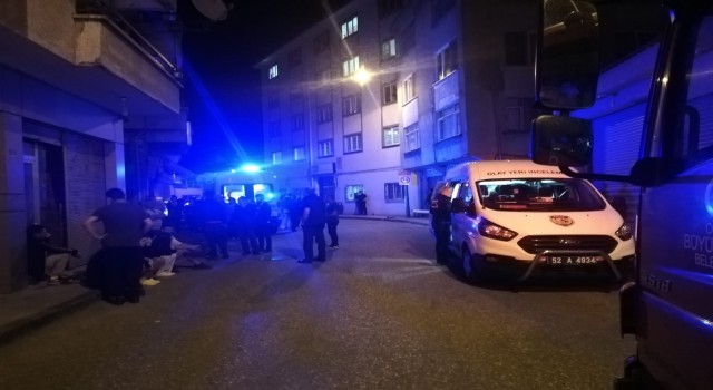 Orduda bir kişi apartman boşluğunda asılı halde bulundu
