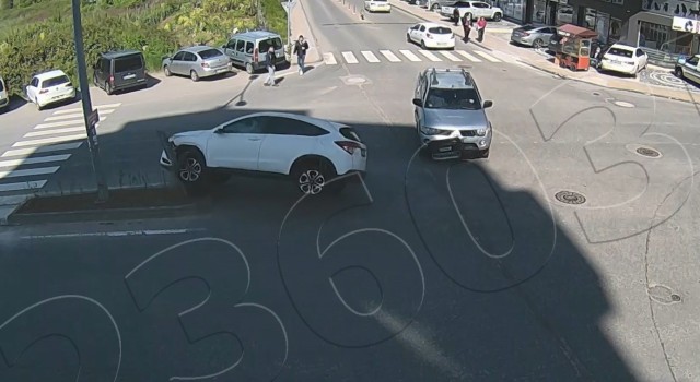 Ordudaki trafik kazaları şehir kameralarında