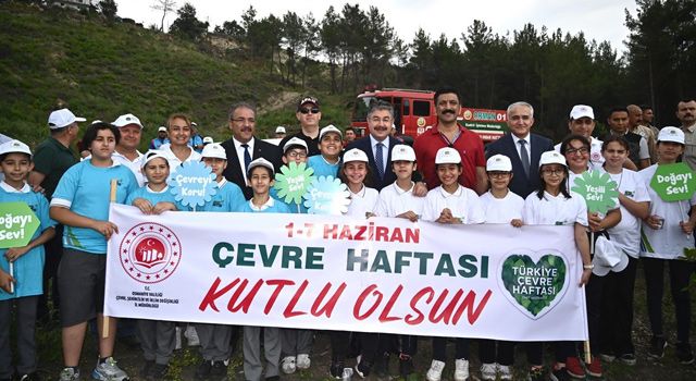 Osmaniye Karatepe’de yanan ormanlık alana  fidan dikildi